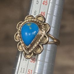 Vintage 10K Gold Turquoise Teardrop Ring Size 4.5