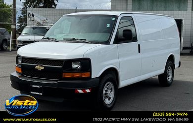2009 Chevrolet Express Cargo Van
