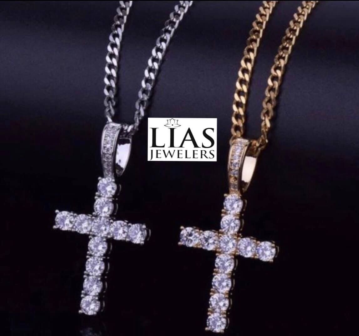 New 18 k gold Cuban link chain and cross pendant