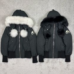 Women’s winter jacket M knuckles size Small