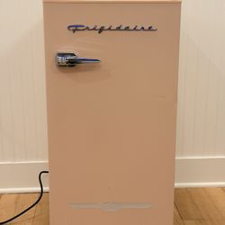Frigidaire Mini Fridge - Retro Compact Fridge - Pink