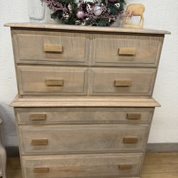 Maple Dresser 5 drawers