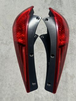 2003-2008 Nissan 350Z  Taillight 
