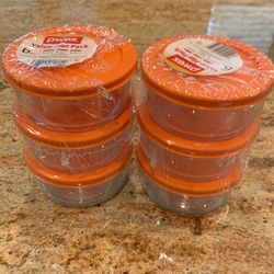 Pyrex Containers