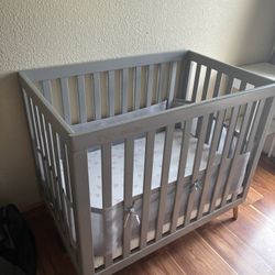 Beautiful Modern Grey Wooden Mini Crib with Mattress🤎