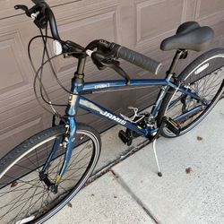 Jamis Hybrid Bike 17CM 21 Speed