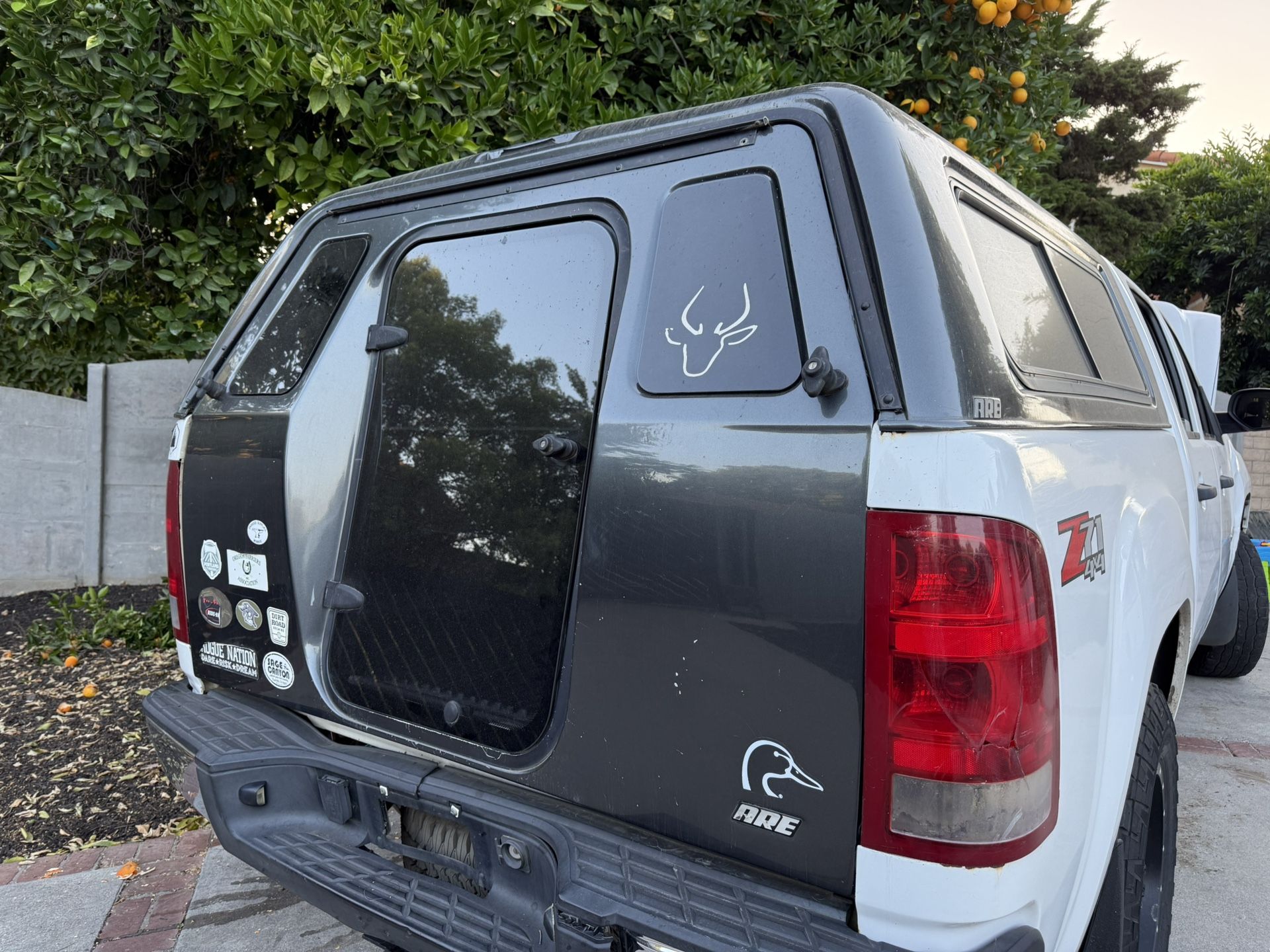 A.R.E Walk In Truck Camper / Cap