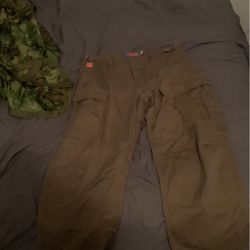Empyre Cargo Pants, 28 is The Size, Perfect Condition