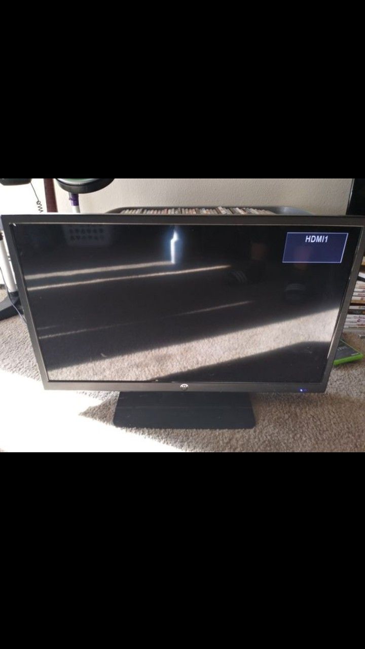 Westinghouse 32 Inch HD Tv