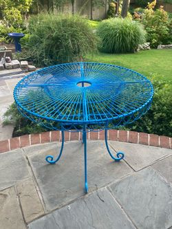 Vintage Mid-century Wirework, Wrought Iron Patio Table (sunburst style)