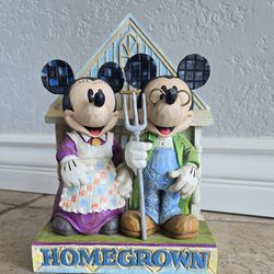 Disney Mickey And Minnie Jim Shore Figurine
