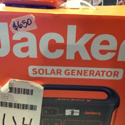 Jackery 880 Explore 1000/Watts Plus $650
