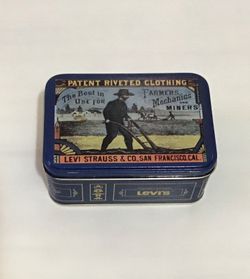 Like New Small Textured Levi Belt Tin with Lid