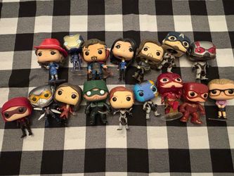 Funko Pops Figures Marvel/ Dc Lot