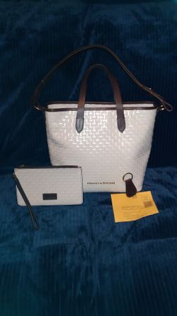 Dooney & Bourke Lilliana Purse Bag Tote With Wristlet and Keychain