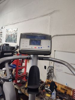 Stairmaster SM916 Stepmill Refurbished (Delivery Included)