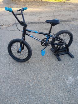 Haro Shredder 16 In kids Bike