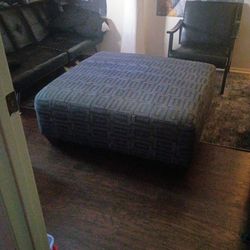 Blue Ottoman 40x40
