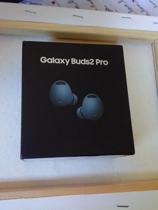 Samsung Galaxy Buds2 Pro Earbuds 