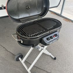Roadpro Colman Tavel Grill Foldable With Extra Griddle Plates