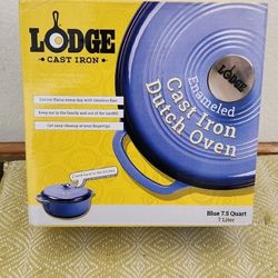Lodge Cast Iron Dutch Oven 7.5 Quarts Blue Brand New Sealed