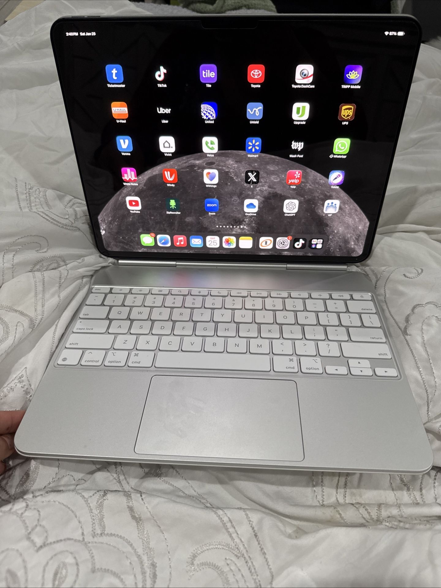 iPad 13 Inch Pro OLED 256 GB (M4) Tik Tok 7th Generation