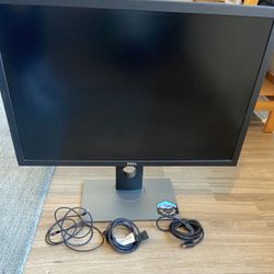 Dell U3017 Monitor Excellent Condition