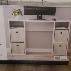 4-Cube Storage Computer Desk.