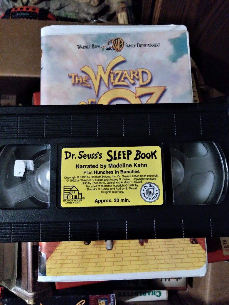 Dr. Seuss Sleep Book
