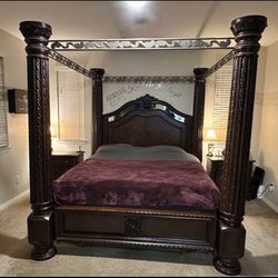 North Shore California king Bedroom Set (mattress And Box Spring Not Included)