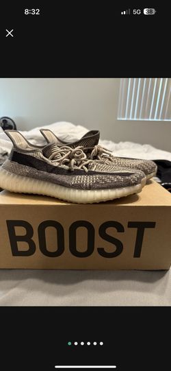 Yeezy V2 Zyon