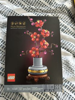 Plum Blossom Lego Set