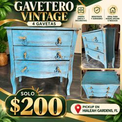 Vintage 4-Drawer Dresser with Anchor Hardware