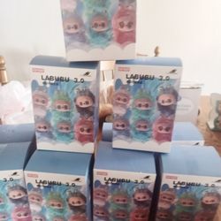 Dolls 