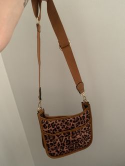 Cheetah Cross Body Bag