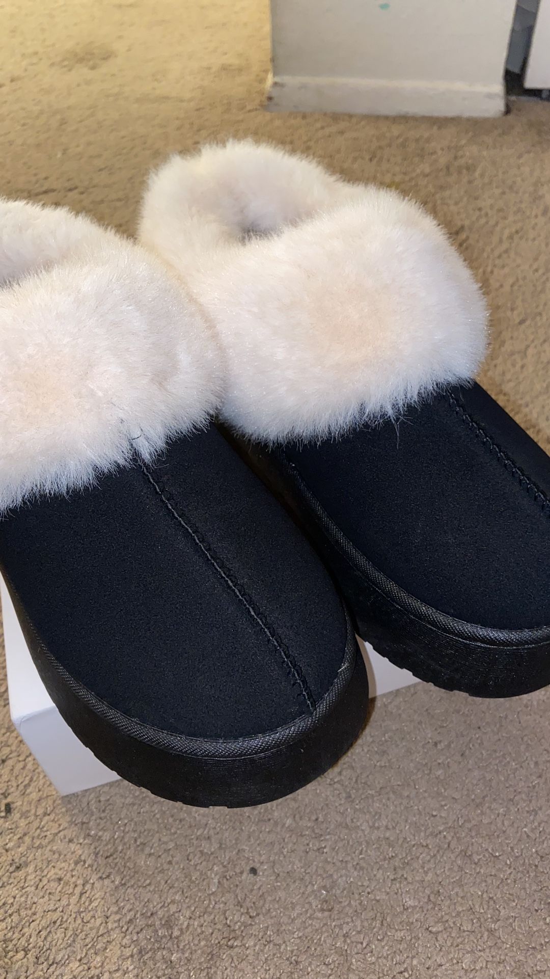 Women’s Snow boots (Short Boots) FLUFFY Autum/Winter Boots 