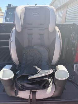 Evenflo Convertible Car Seat with Cup Holders
