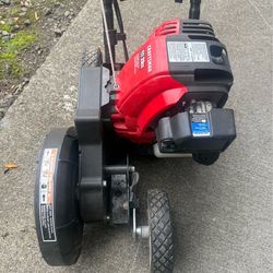 Craftsmen Gas Lawn Edger - 29cc 4 stroke