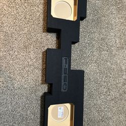 10" Dual Sealed L7t Sub Box, Fits 17-25 Ford F-350 Crew-Cab Ground-Shaker