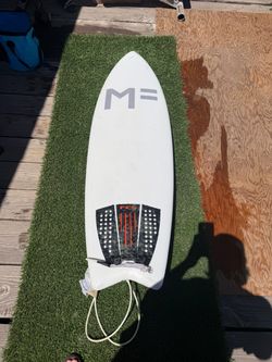 Mick Fanning 5’10” Softboard Surfboard – FCS II Fins + Leash