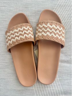 Women’s Sandals
