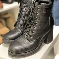 Steve Madden Boots