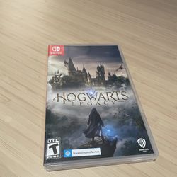 Hogwarts Legacy – Nintendo Switch (Excellent Condition)
