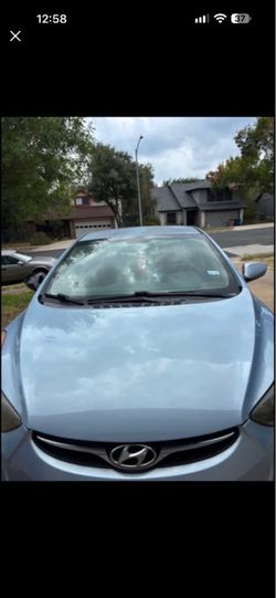 2012 Hyundai Elantra