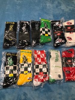 Chrome, heart socks, pick one