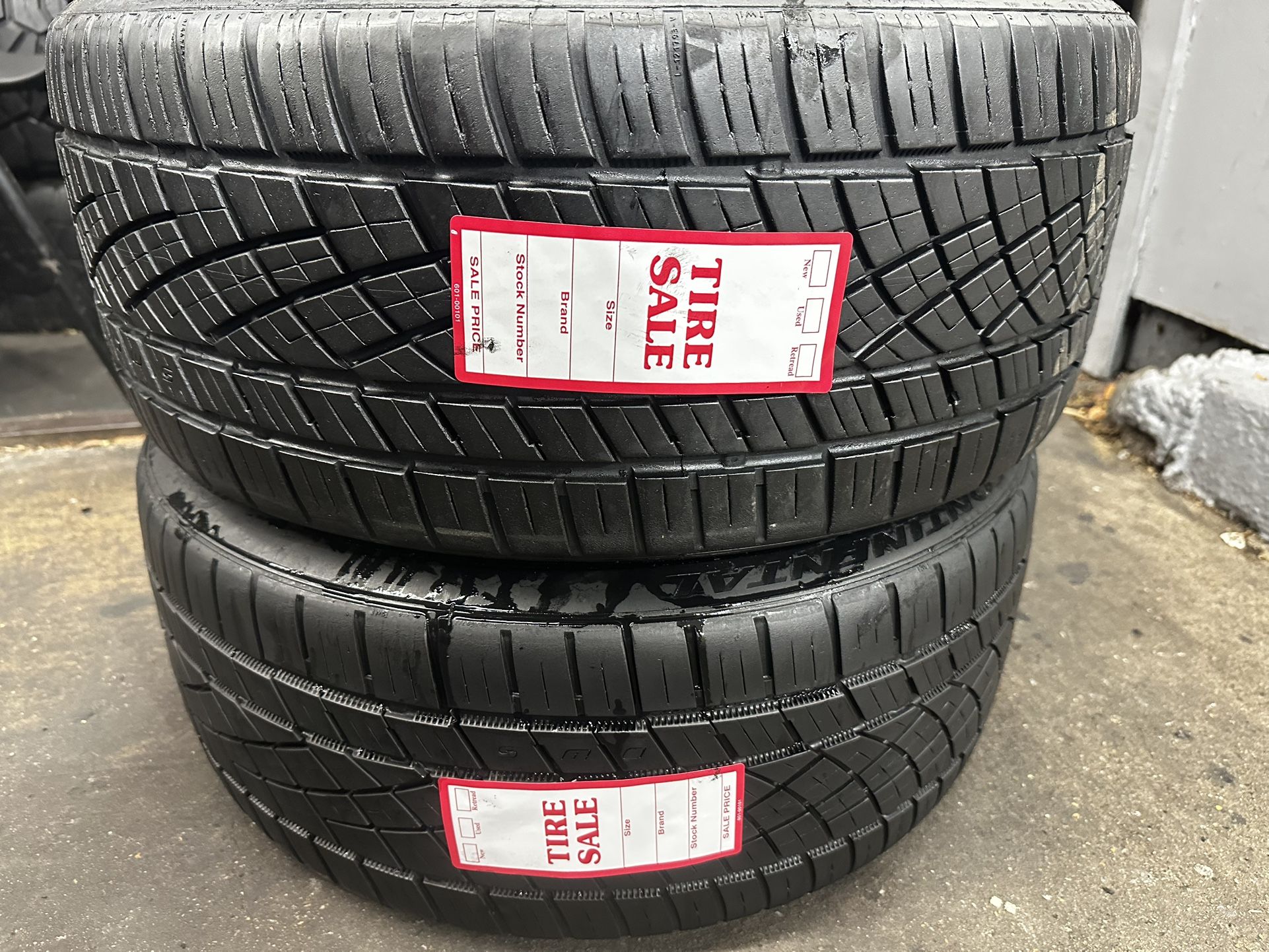 CONTINENTAL EXTREME CONTACT TIRES 235/35/19