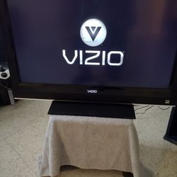 32' Vizio TV 