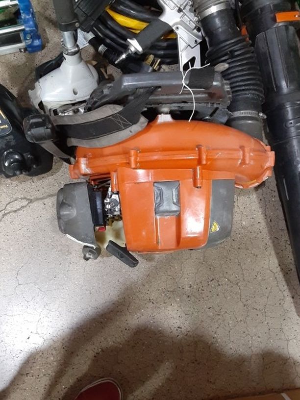 Husqvarna 560 BFS Backpack Blower