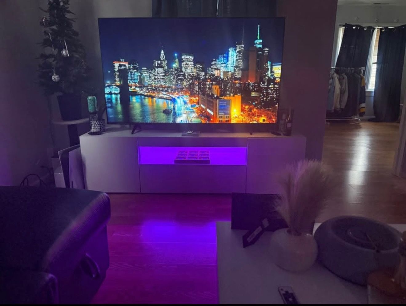 Coffee table and entertainment center Set