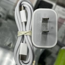 Apple Charger Combo Open Box